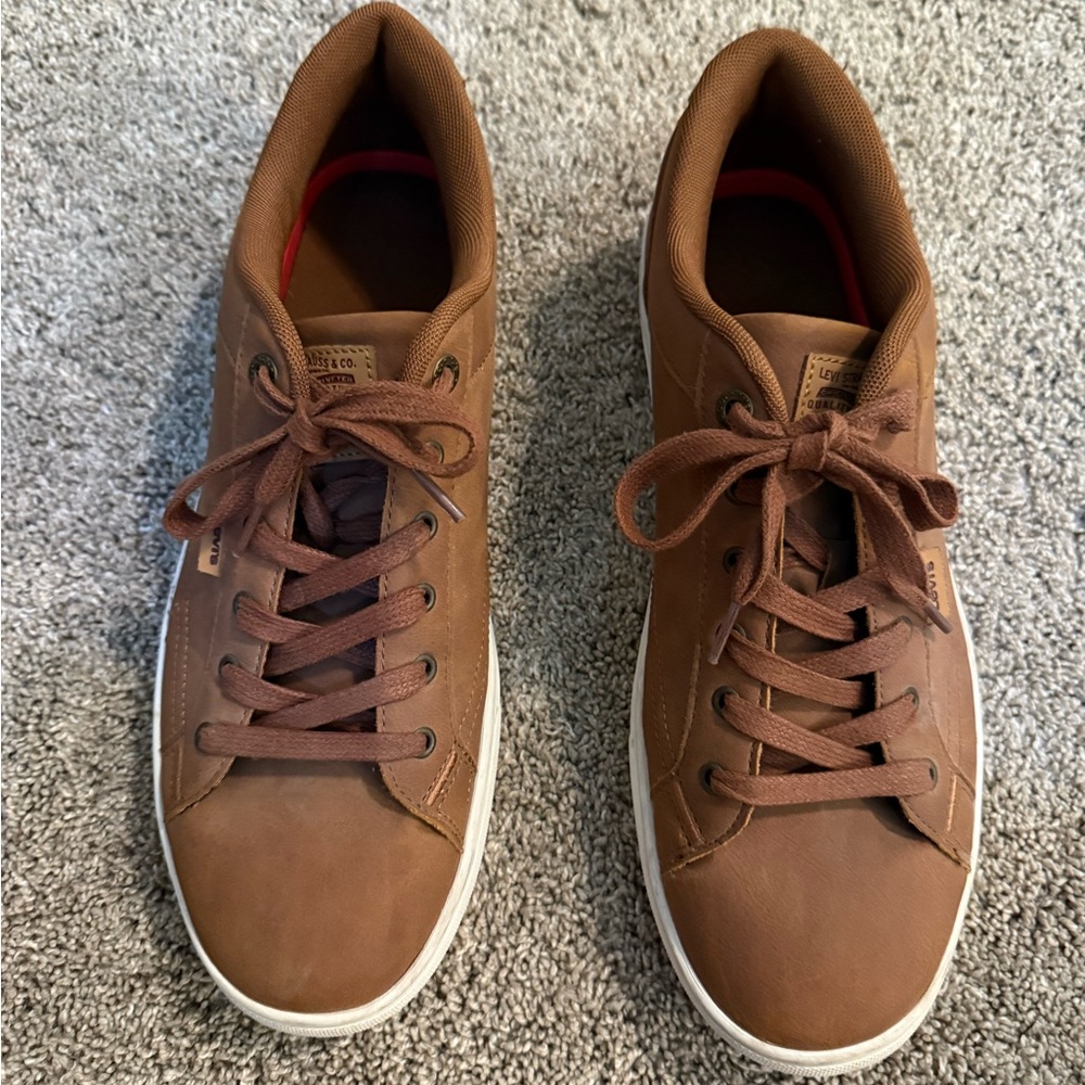 Men’s Levi’s 501 brown suede sneakers